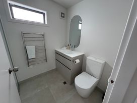 Beachy Keen - Whangamata Holiday Apartment -  - 1094058 - thumbnail photo 17