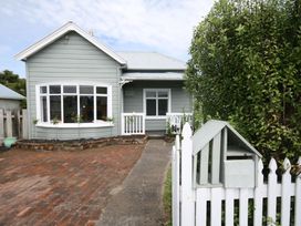 Kingwell Cottage - New Plymouth Holiday Home -  - 1094619 - thumbnail photo 13