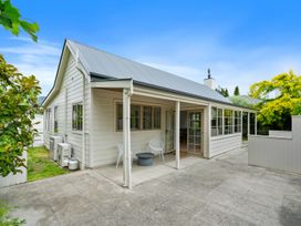 Gold Rush Cottage - Arrowtown Holiday Home -  - 1094677 - thumbnail photo 13