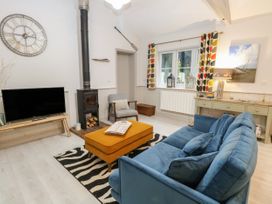 Cosy Cottage - Norfolk - 1095104 - thumbnail photo 3