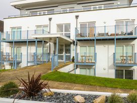 2 bedroom Cottage for rent in Bournemouth