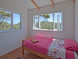 Frosty's Retreat - Great Barrier Island Home -  - 1095426 - thumbnail photo 7
