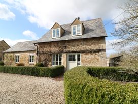 Tile Cottage and Pool House - Cotswolds - 1097434 - thumbnail photo 3