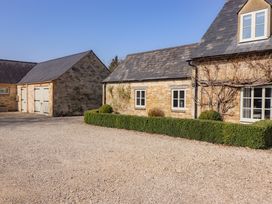 Tile Cottage and Pool House - Cotswolds - 1097434 - thumbnail photo 42
