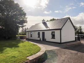 2 bedroom Cottage for rent in Ennistymon