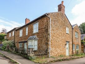 5 bedroom Cottage for rent in Chipping Norton