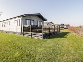 4 bedroom Cottage for rent in Burnham-on-Sea