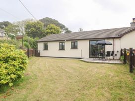 3 bedroom Cottage for rent in Penzance