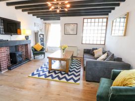 3 bedroom Cottage for rent in Malltraeth
