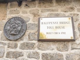 Halfpenny Cottage - Cotswolds - 1099872 - thumbnail photo 23
