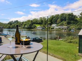 2 bedroom Cottage for rent in Lostwithiel
