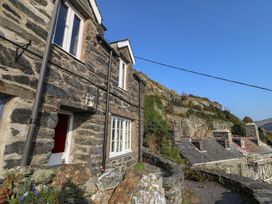 2 bedroom Cottage for rent in Barmouth