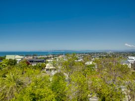 Views on Colenso - Napier Holiday Home -  - 1101372 - thumbnail photo 25