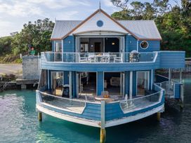 The Landing at The Boathouse - Opua Holiday Apartment -  - 1101788 - thumbnail photo 27