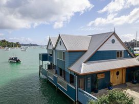 The Landing at The Boathouse - Opua Holiday Apartment -  - 1101788 - thumbnail photo 23