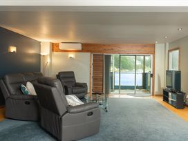 The Landing at The Boathouse - Opua Holiday Apartment -  - 1101788 - thumbnail photo 4