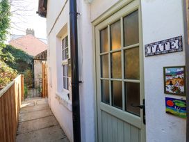 2 bedroom Cottage for rent in Whitby