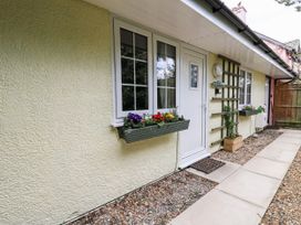 2 bedroom Cottage for rent in Llandrindod Wells