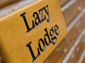 Lazy Lodge - Cornwall - 1104605 - thumbnail photo 27