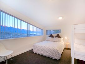 Hensman Haven - Queenstown Holiday Home -  - 1104794 - thumbnail photo 20