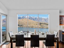 Paradise Peaks - Queenstown Holiday Home -  - 1104796 - thumbnail photo 6
