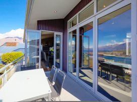 Paradise Peaks - Queenstown Holiday Home -  - 1104796 - thumbnail photo 23