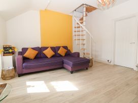 2 bedroom Cottage for rent in Llandudno