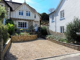 4 bedroom Cottage for rent in Beer