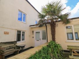 3 bedroom Cottage for rent in Lyme Regis