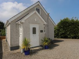 1 bedroom Cottage for rent in Amlwch