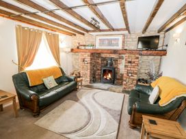 Woodlands Cottage - North Yorkshire (incl. Whitby) - 1107651 - thumbnail photo 5