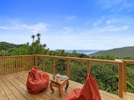 Perfectly Piha - Piha Holiday Home -  - 1107682 - thumbnail photo 13