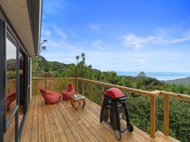 Perfectly Piha - Piha Holiday Home -  - 1107682 - thumbnail photo 19