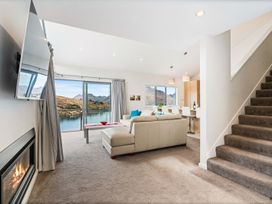 Lakeview Retreat - Queenstown Holiday Home -  - 1107815 - thumbnail photo 7