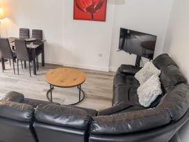 19 CARLETON VILLAGE - Kinsale & County Cork - 1108046 - thumbnail photo 2