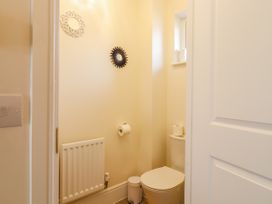 Cheerful Townhouse - Kent & Sussex - 1109170 - thumbnail photo 13