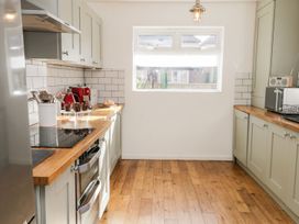Fern House - North Yorkshire (incl. Whitby) - 1109994 - thumbnail photo 10
