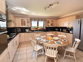Hill House -  - 1110788 - thumbnail photo 18