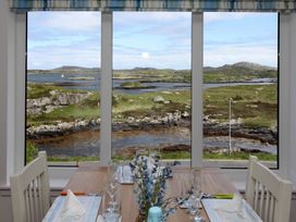 Seaview -  - 1110807 - thumbnail photo 13