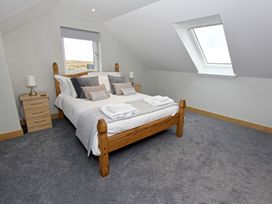 Sea Breeze -  - 1110842 - thumbnail photo 28