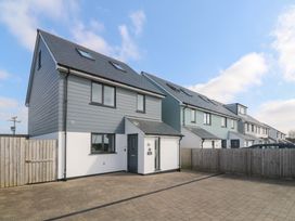 4 bedroom Cottage for rent in Marazion