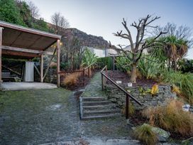 A Stunning Stay - Queenstown Holiday Home -  - 1110973 - thumbnail photo 22