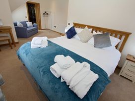 Falls Cottage -  - 1111534 - thumbnail photo 19