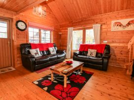 The Lodge - Norfolk - 1111731 - thumbnail photo 6