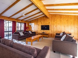 AUTSA Lodge – National Park Holiday Home -  - 1112465 - thumbnail photo 7