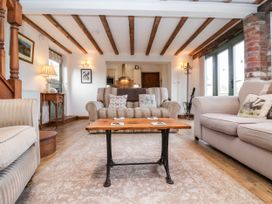 2 bedroom Cottage for rent in Skipsea