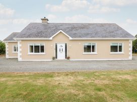 4 bedroom Cottage for rent in Kilmore Quay