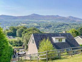 4 bedroom Cottage for rent in Dolgellau