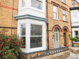 7 bedroom Cottage for rent in Filey