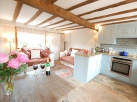 1 bedroom Cottage for rent in Eastbourne